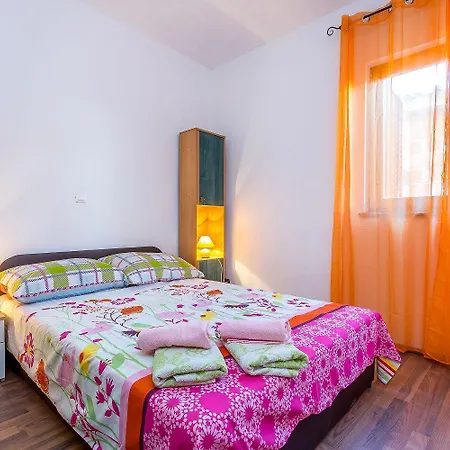 Ninetta 4*